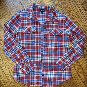 Patagonia Long sleeved organic cotton mid weight fjord flannel, size xs